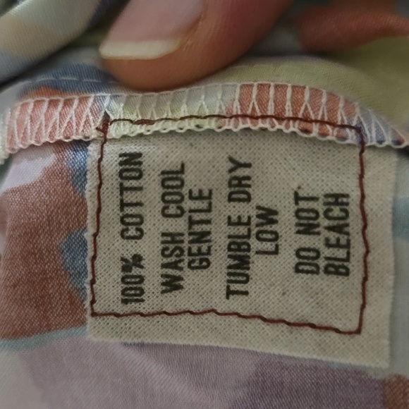 Colorful Abstract Button Up Cropped Shirt - Picture 3 of 5